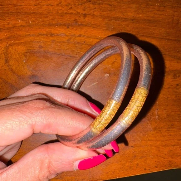 Gold and Pink Elegant Bracelets - Picture 2 of 3